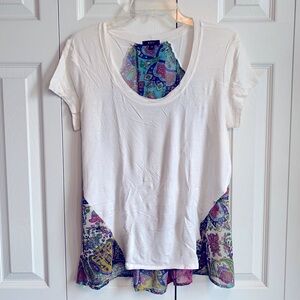 Mixed Media White Boho Paisley Flowy T-shirt